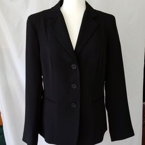 Jones NY Suit